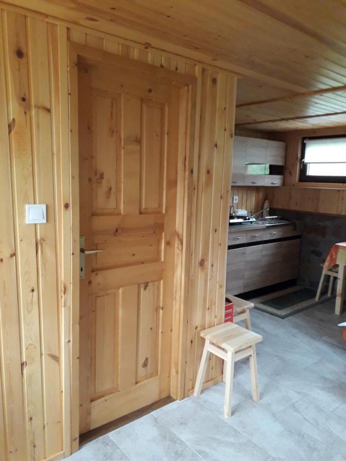 Matyas Apartman Tard Exterior foto